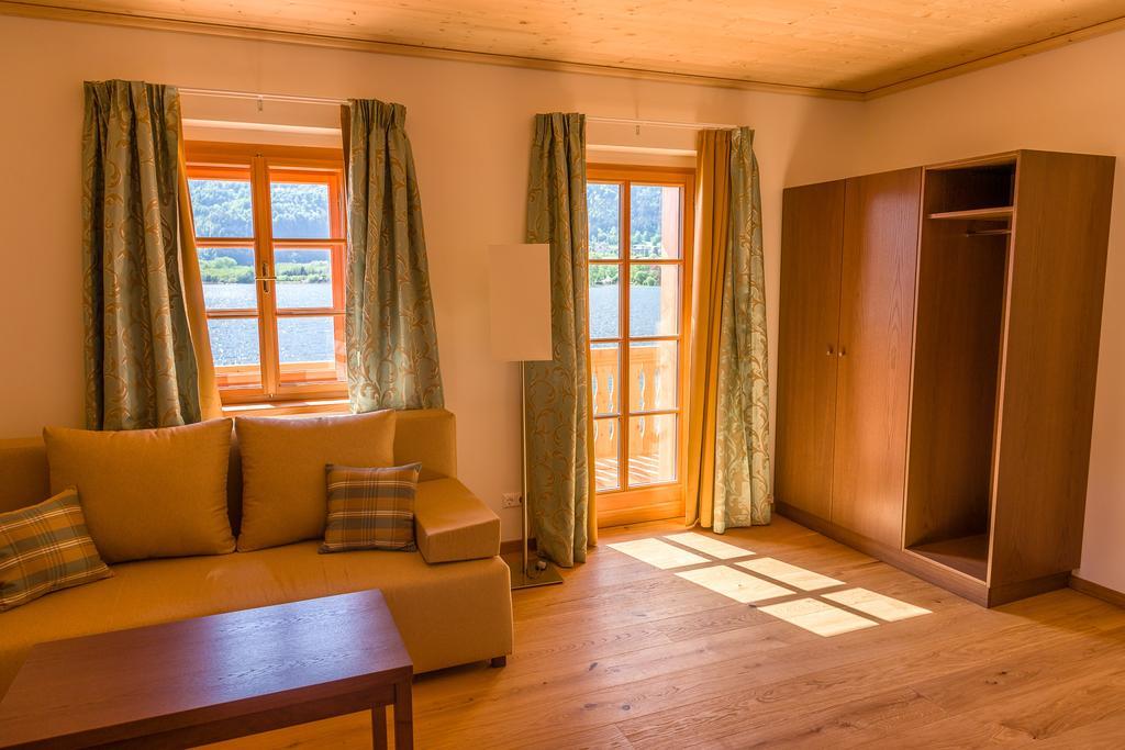 Stiftsschmiede Ossiach Hotel Room photo